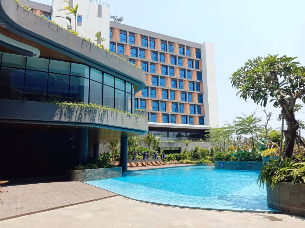 Novotel YIA